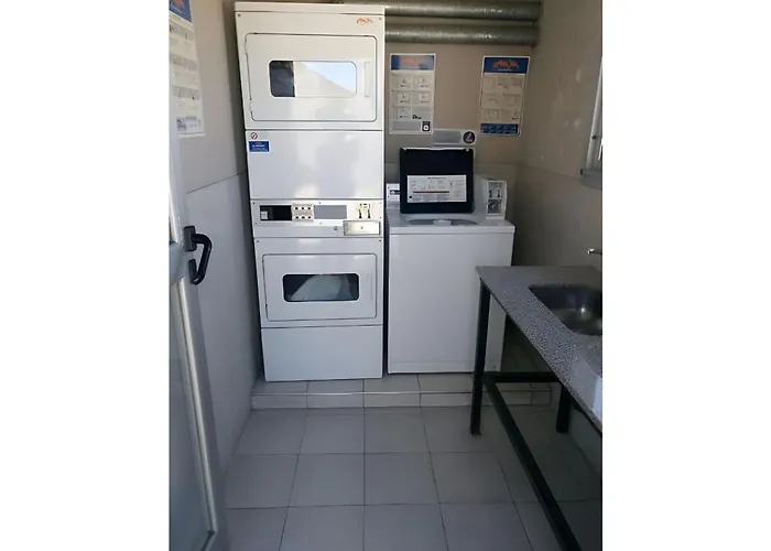 Donde El Alma Sonrie Ahi Es Tiene Muy Facil Acceso Por Avda 9 De Julio Desde Aeropuertos Y Puertos De Buenos Aires